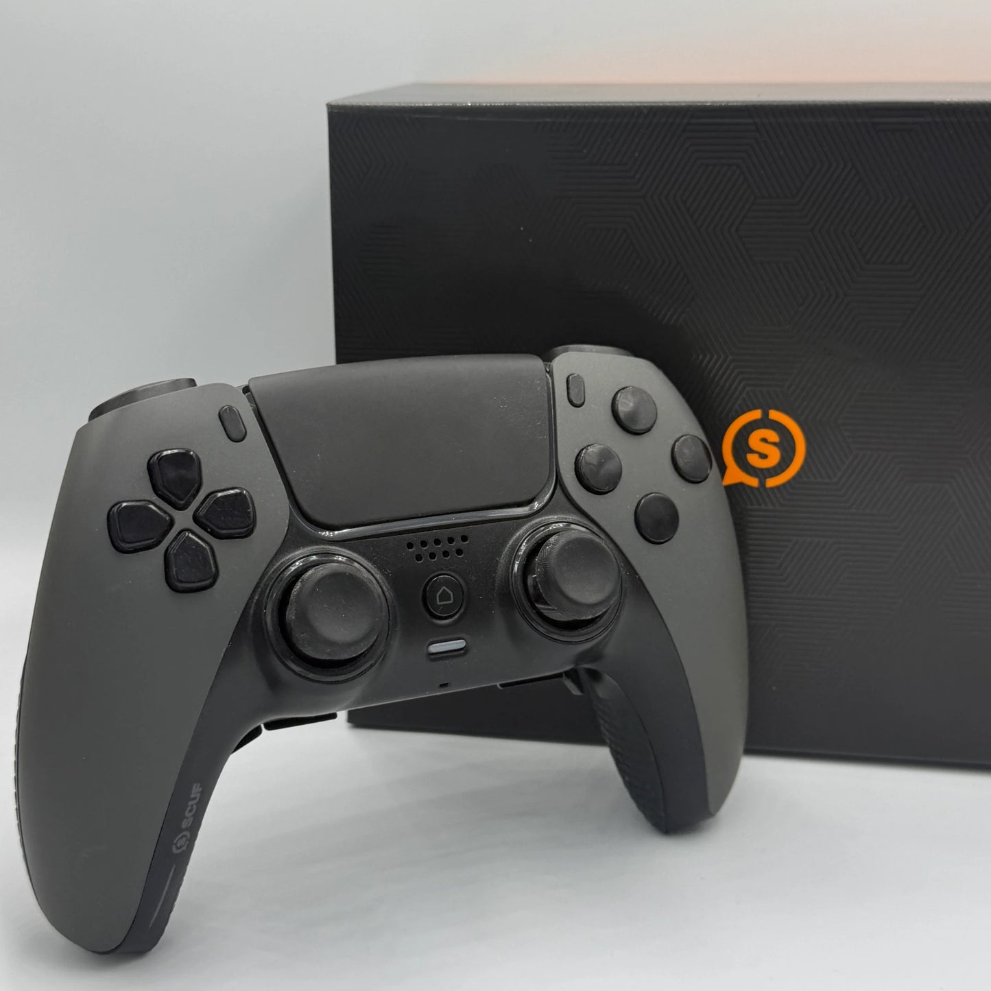 Scuf Reflex FPS Controller mit Hall-Effekt Sticks inkl. OVP